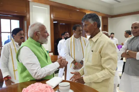  N Chandrababu Naidu/Twitter Modi and Naidu