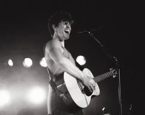 Charlotte Rainville Shawn Mendes plays an intimate show at the Theatre Royal Drury Lane on Tuesday 13 August