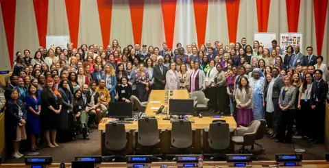 @WPSFocalPoints A group photo of mainly female delegates attending the Women, Peace and Security Focal Points Network event in New York. Gen Jama is seen in the front at the centre