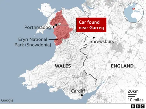 Map showing the location of where the car was found, with Porthmadog, Shrewsbury pinpointed, along with the national park area marked in red