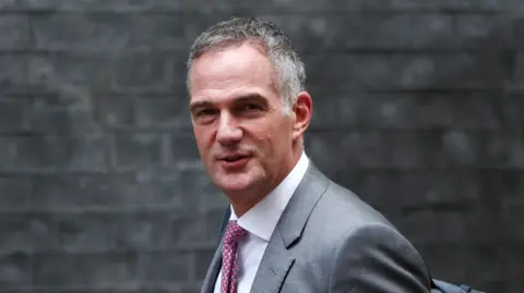 EPA/EFE/REX/Shutterstock Peter Kyle walking in Downing Street